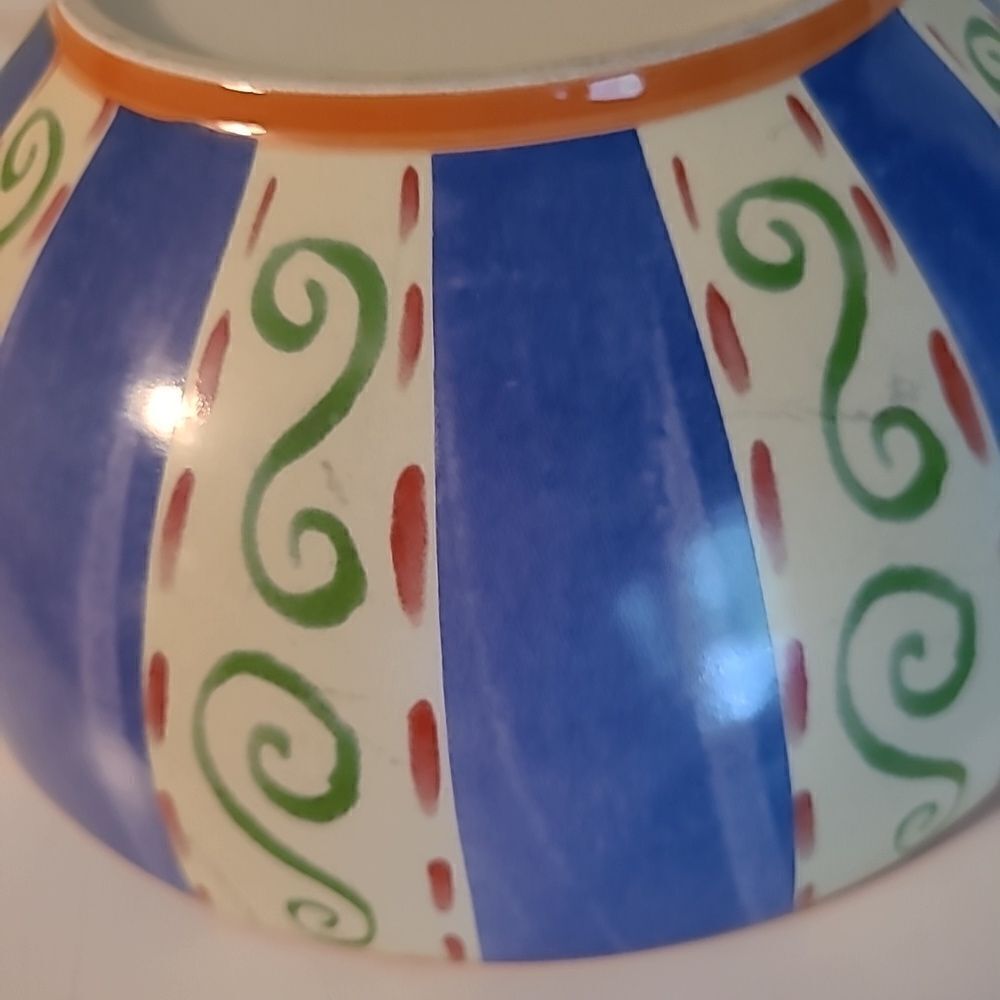 Pfaltzgraff Large Serving Bowl - Picture 6 of 7